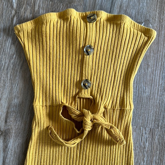 SOLD Heart Hips Gold Cut Out Ribbed Strapless Dress Size Small - Picture 2 of 6